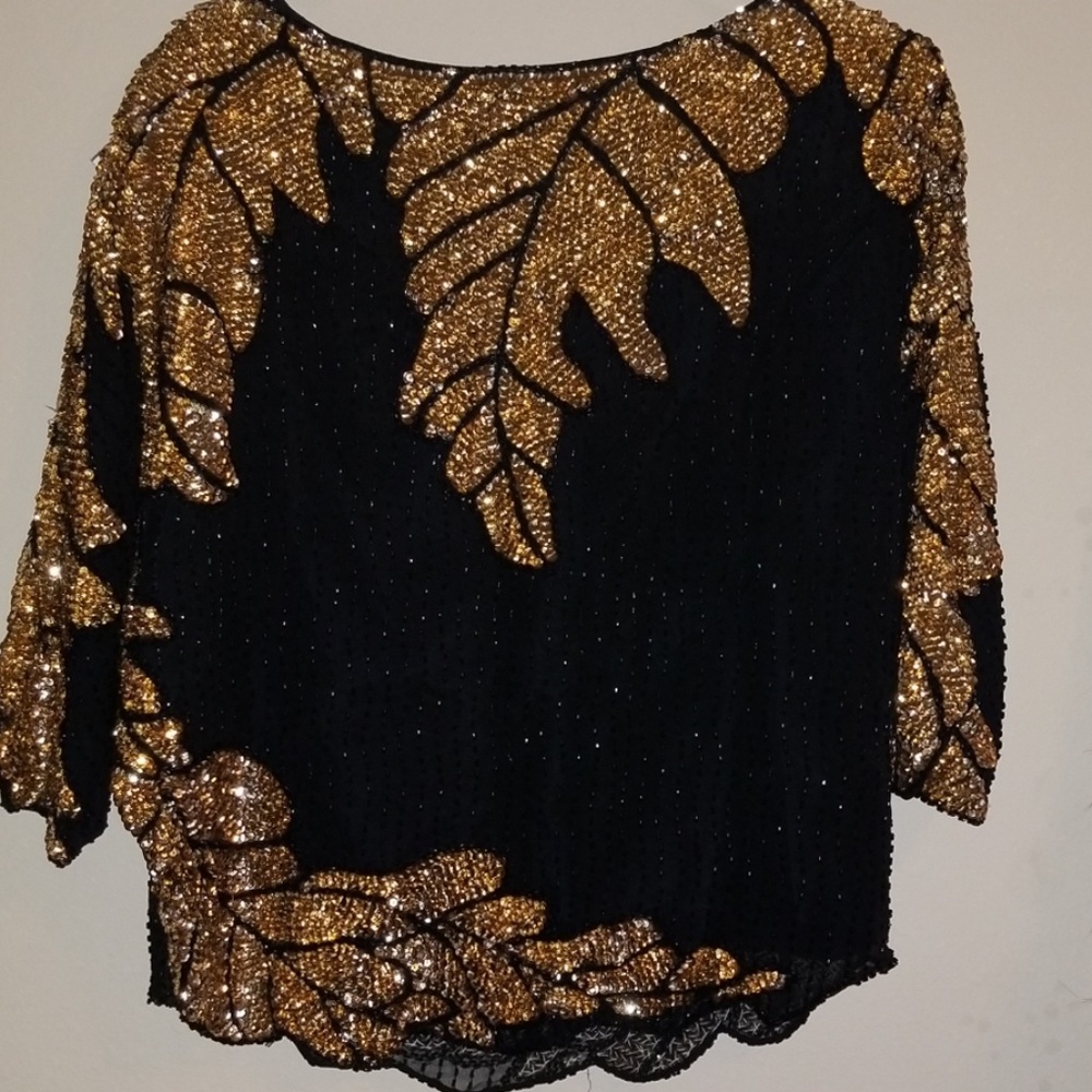 Oleg Cassini View 3